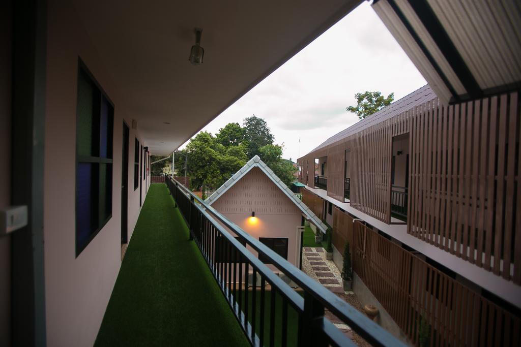 Calla Lily Boutique Residence เชียงใหม่ ภายนอก รูปภาพ