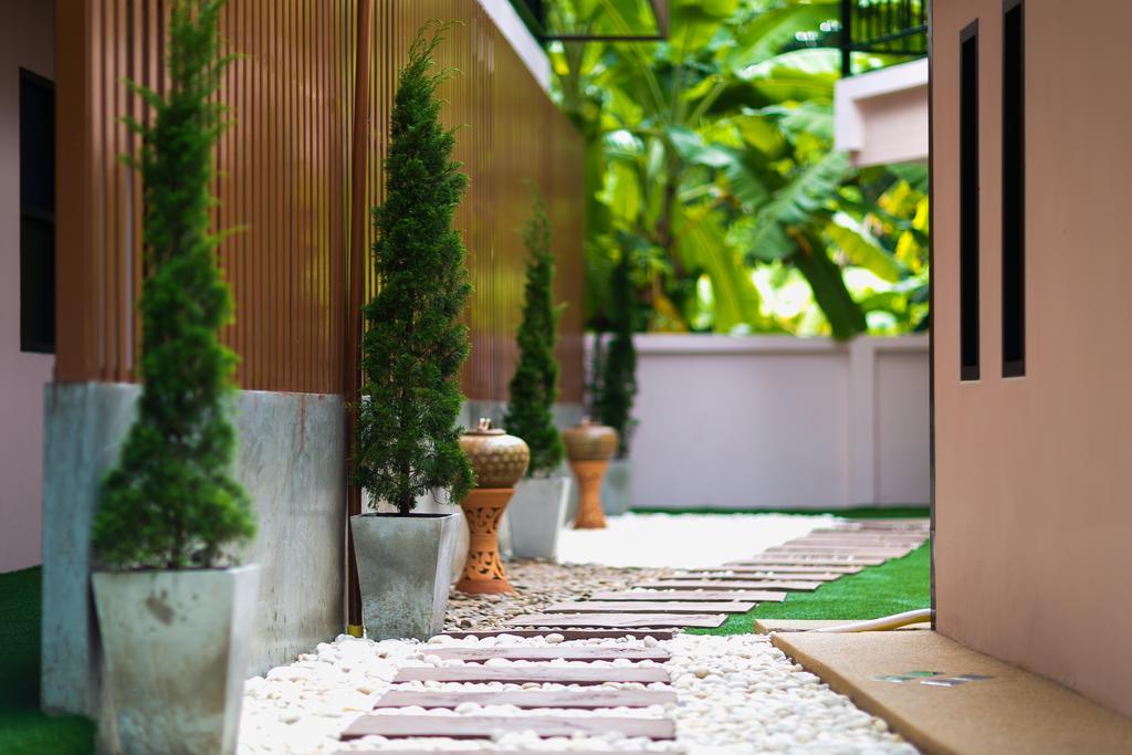 Calla Lily Boutique Residence เชียงใหม่ ภายนอก รูปภาพ