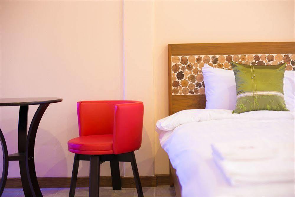 Calla Lily Boutique Residence เชียงใหม่ ภายนอก รูปภาพ
