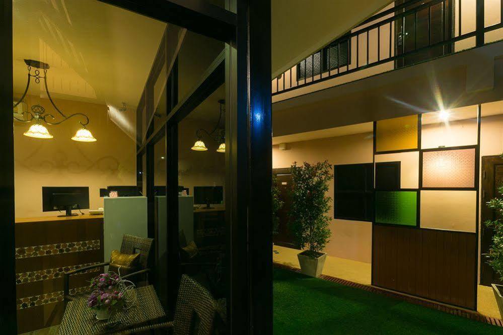 Calla Lily Boutique Residence เชียงใหม่ ภายนอก รูปภาพ